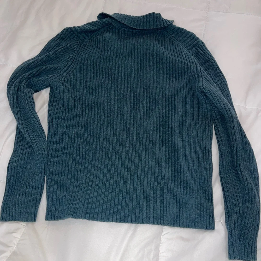 Green Ribbed Collared Sweater - Picture 2 of 4